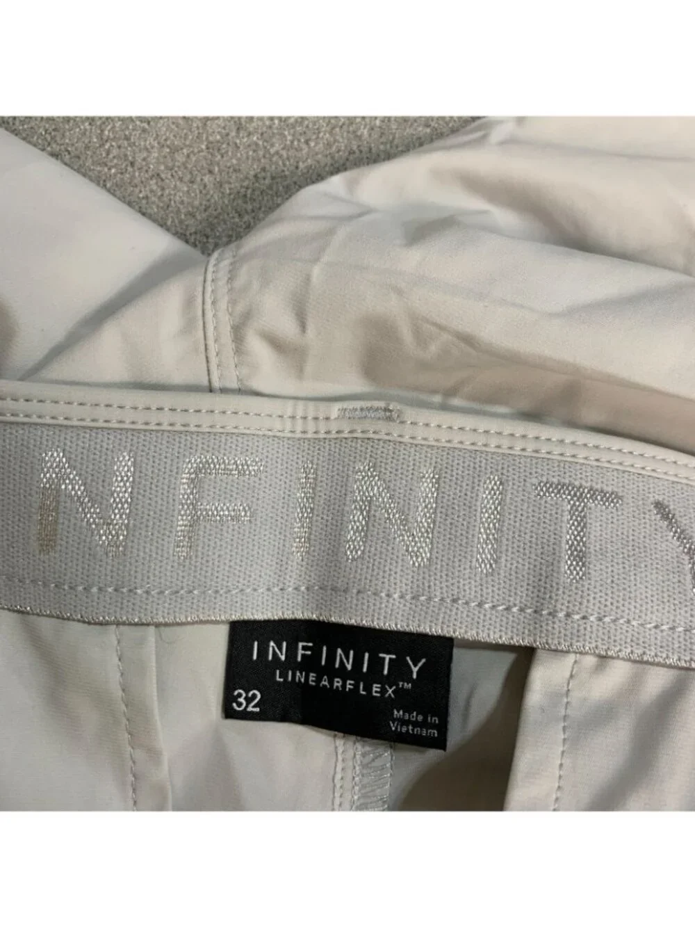 NWT Infinity LinearFlex Men's 32 Gray Performance Shorts 4-Way Stretch